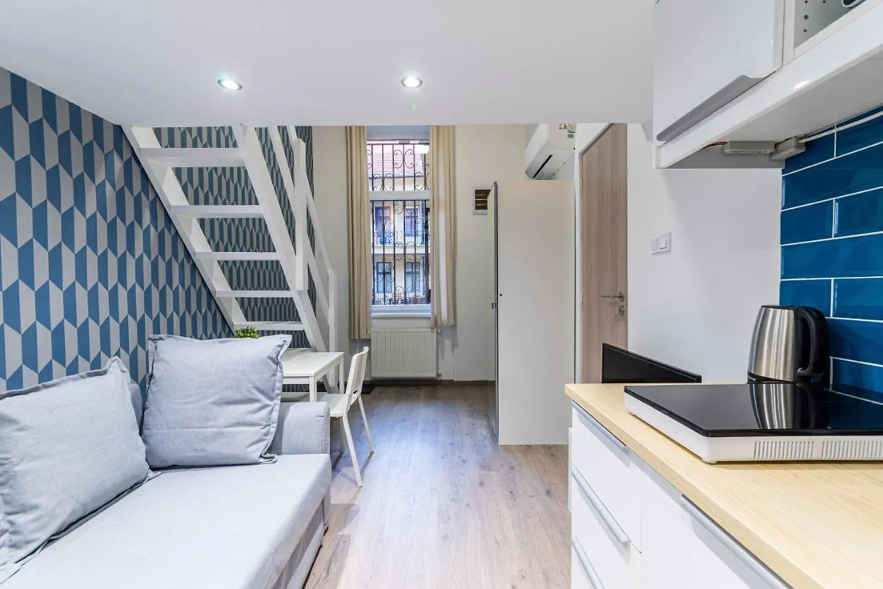 The Right Choice Studio Apartments Budapest Hungary