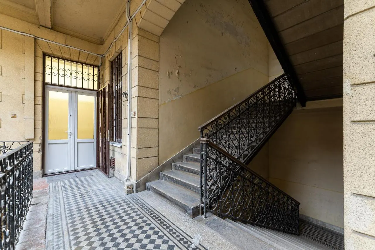 The Right Choice Studio Apartments Budapest